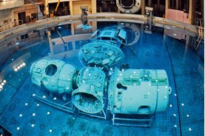 Изображение Из-под воды в космос (или наоборот)